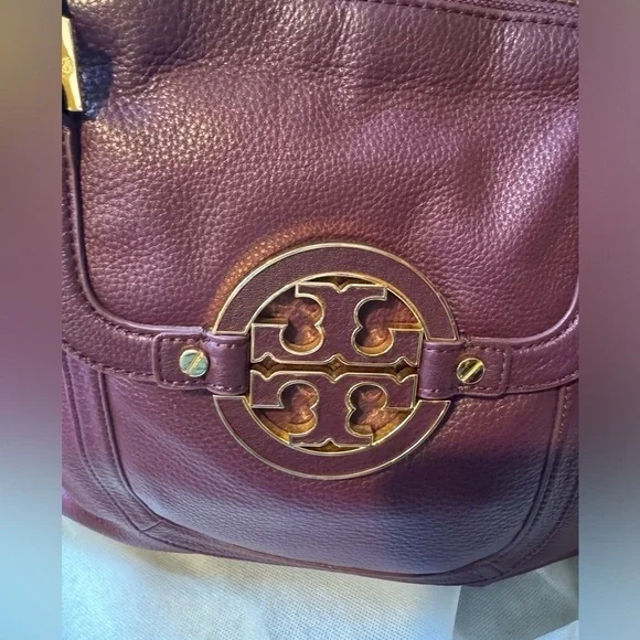 Tory Burch Amanda Purple Leather with COA - Picture 3 of 16